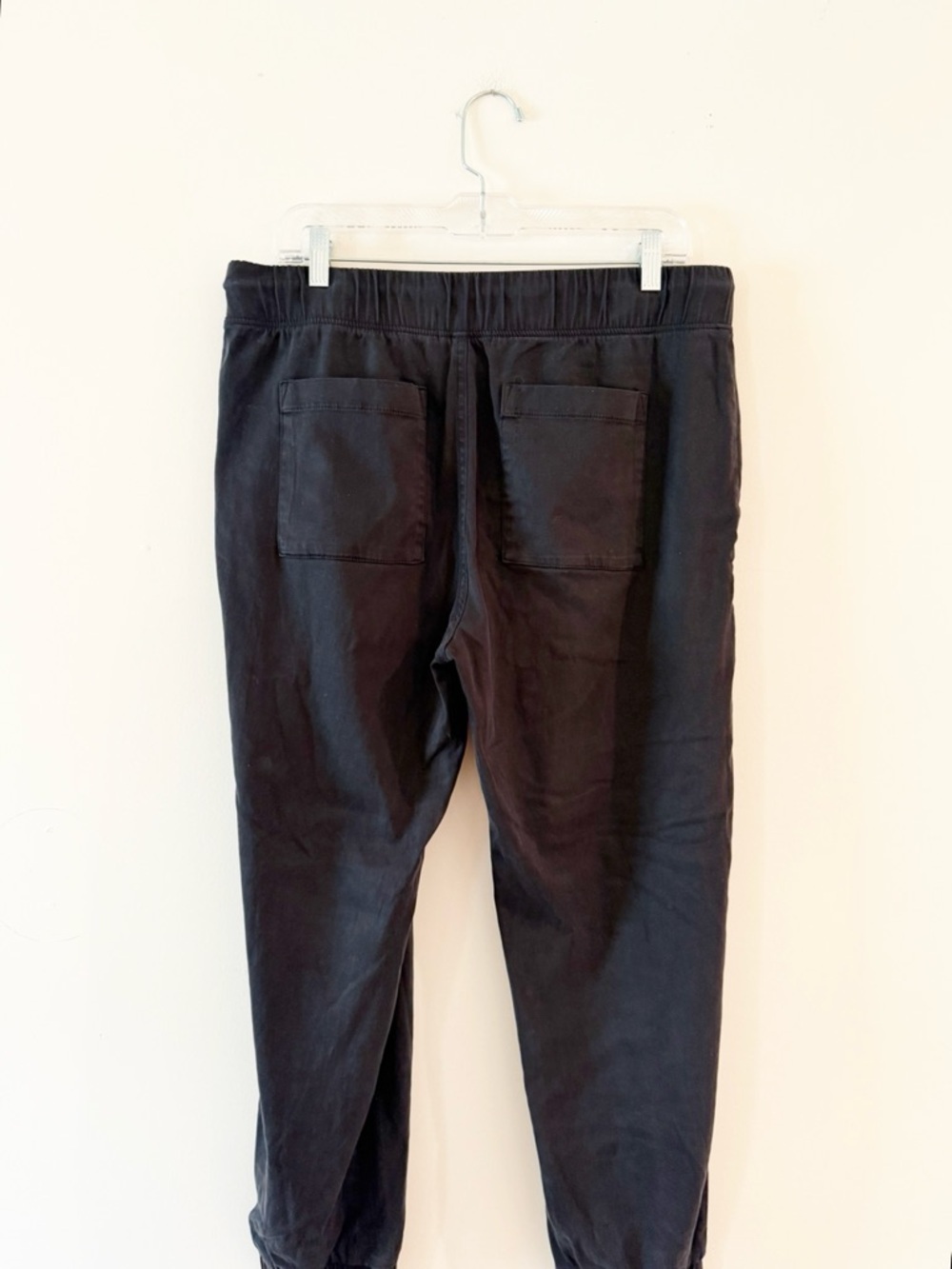 Bella Dahl Pocket Joggers - Picture 7 of 12